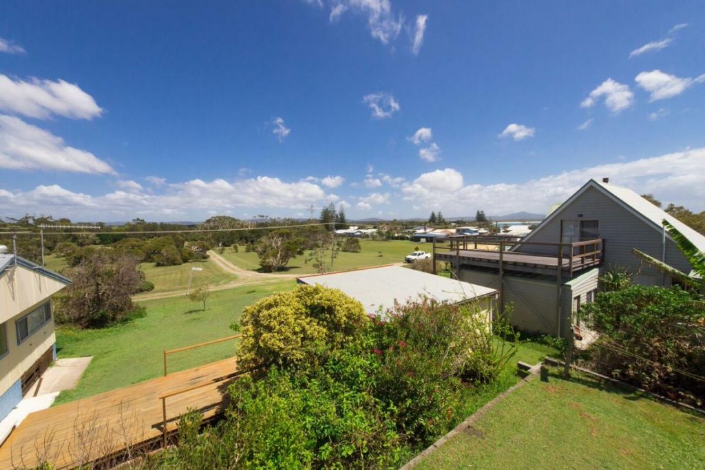 Beautiful Sandon Village Solitary Islands Real Estate